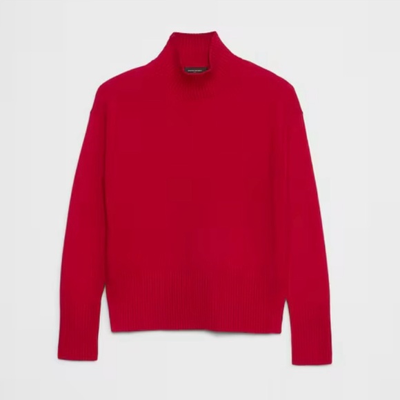 Banana Republic Factory Vibrant Red Turtleneck Sweater - Picture 2 of 3